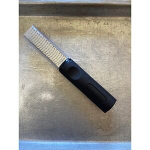 Pampered Chef Microplane Zester Grater Black Handle USA Blade with Cover